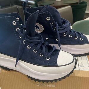 Converse Navy Run Star